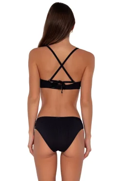Sunsets Black Seagrass Texture Brooke U-Wire Top