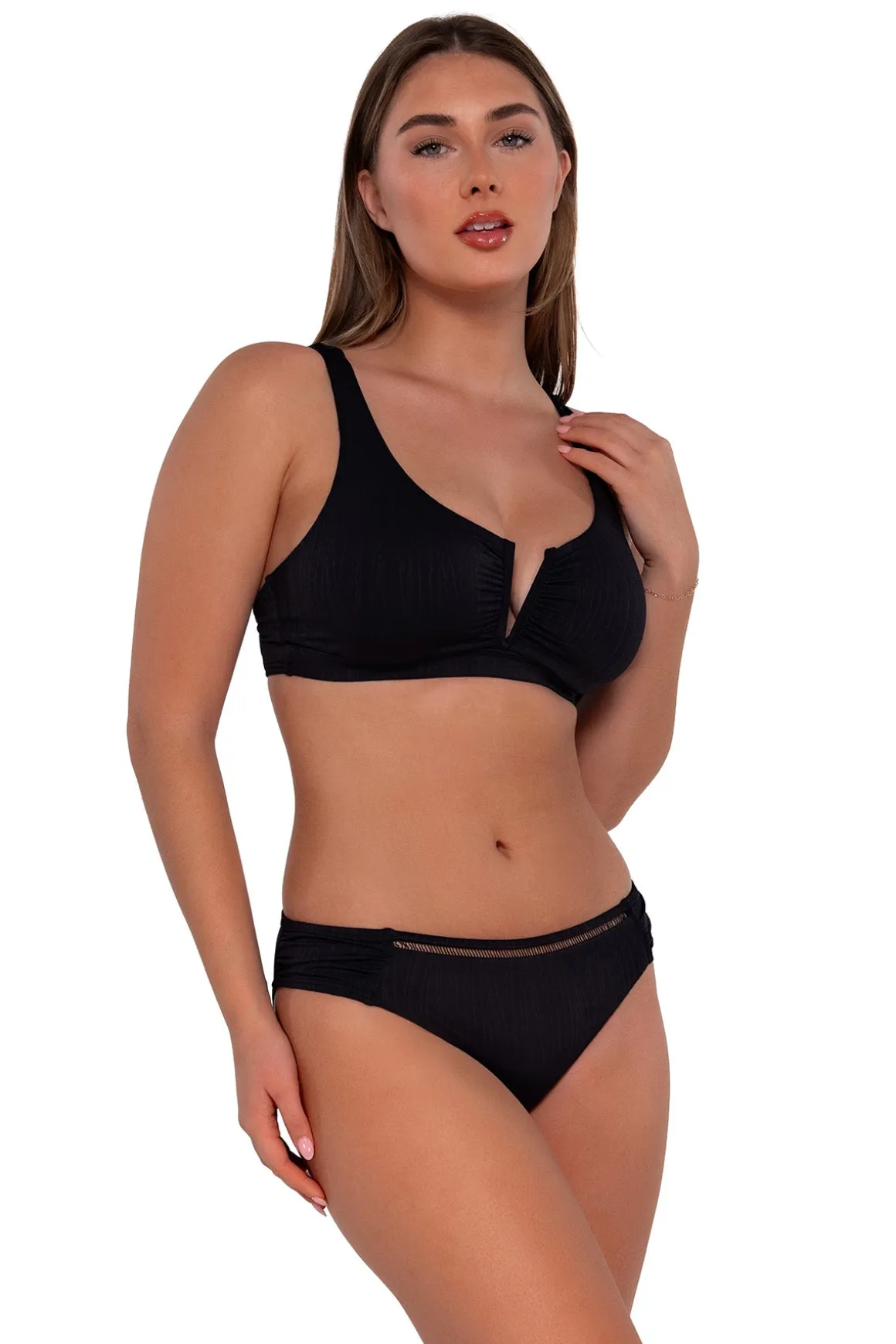 Sunsets Black Seagrass Texture Vienna V-Wire Top