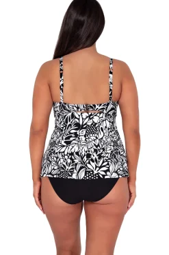 Sunsets Escape Caribbean Seagrass Texture Tori Tankini Top